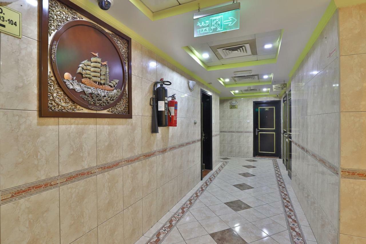 Oyo 261 Remas Hotel Apartment 迪拜 外观 照片