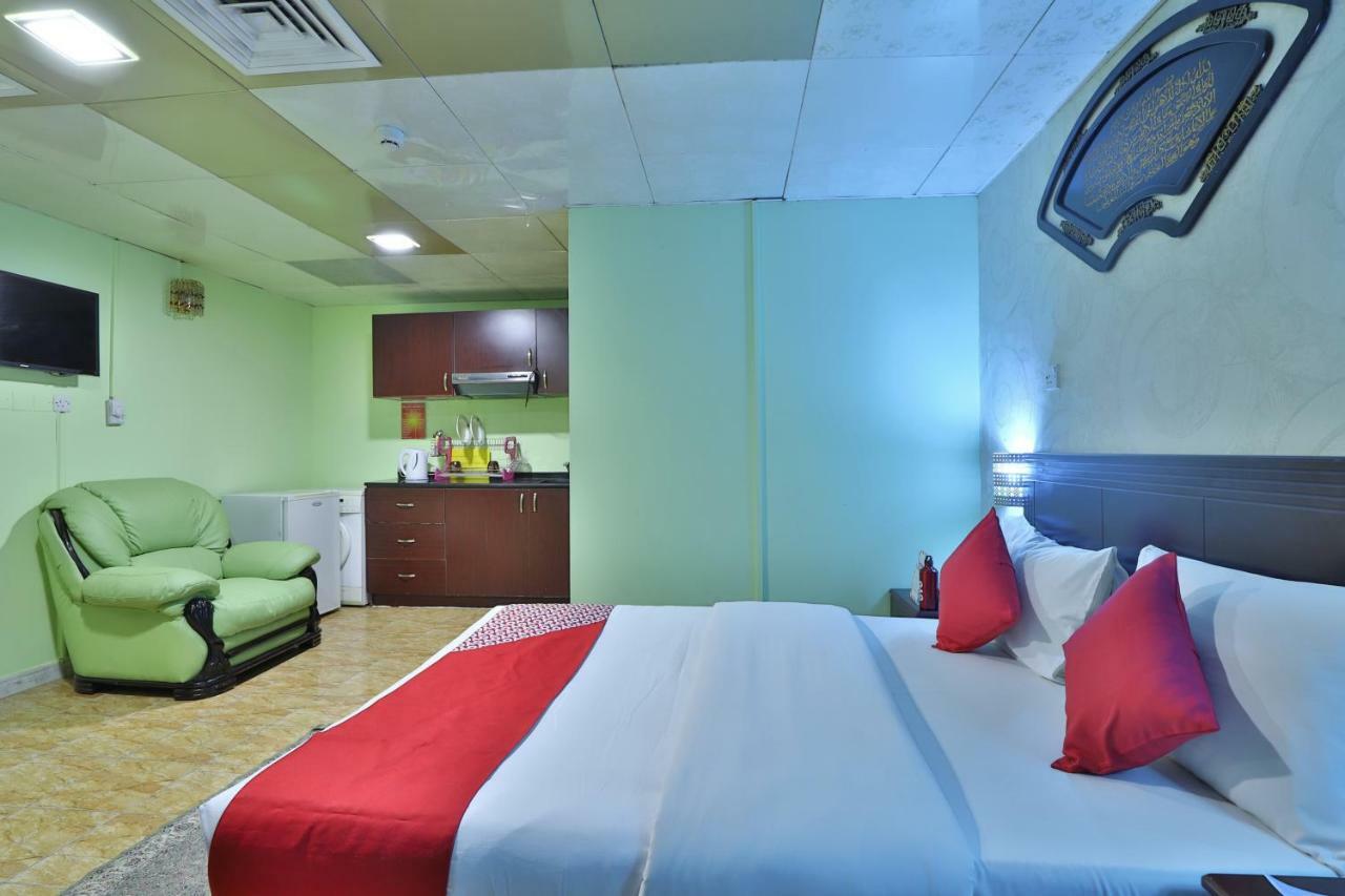 Oyo 261 Remas Hotel Apartment 迪拜 外观 照片