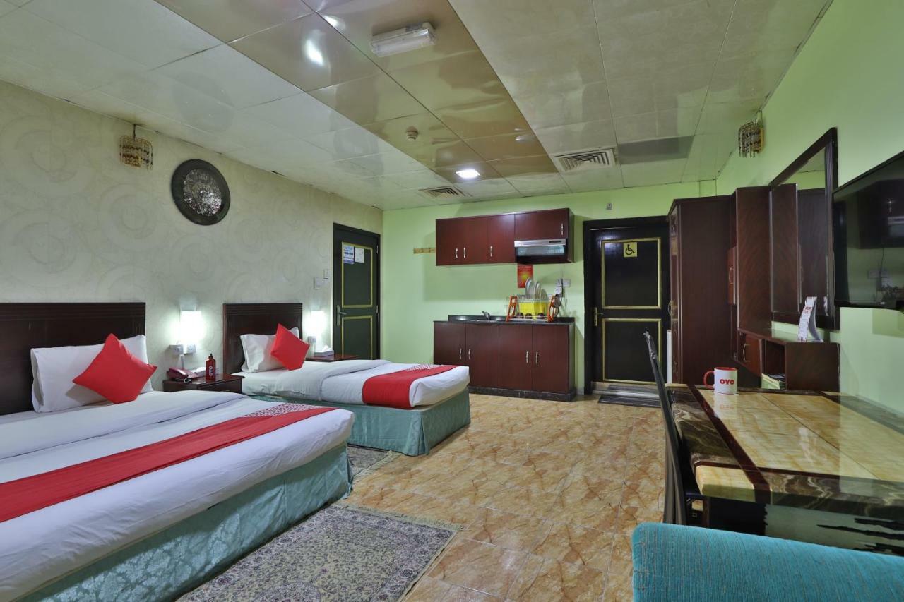 Oyo 261 Remas Hotel Apartment 迪拜 外观 照片